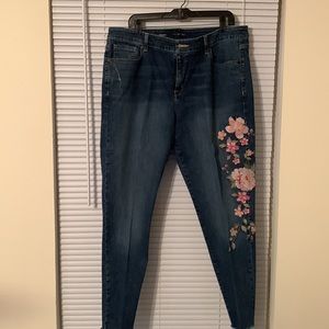 Lane Bryant Size 20 Skinny Jeans with floral embroidery